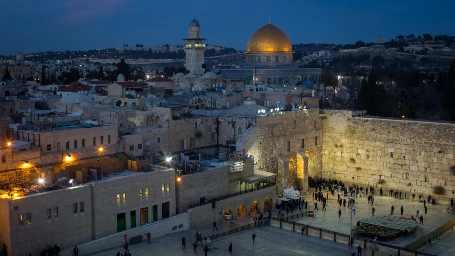 При решението на Тръмп за Йерусалим всички са губещи* 