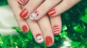 4 празнични идеи за коледен маникюр (снимки)