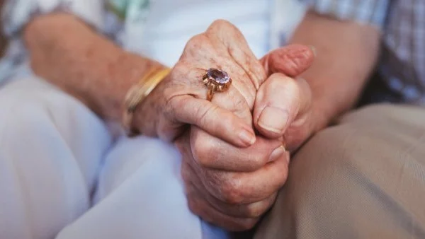 Двойка с 86-годишен брак споделя тайната на вечната любов