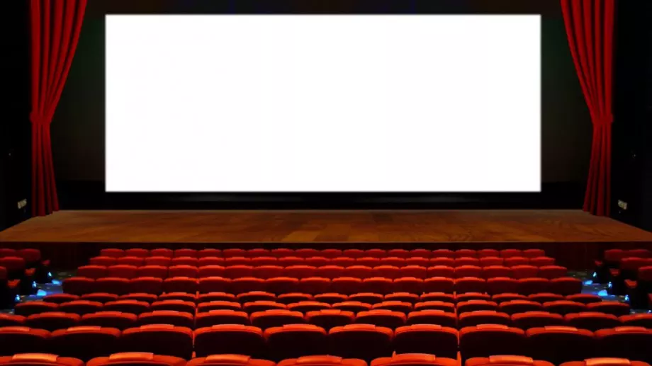 Отварят кината, галериите и музеите