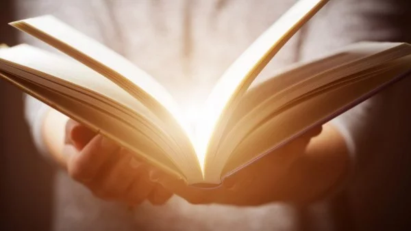 "Дари книга, ела на театър" с второ издание