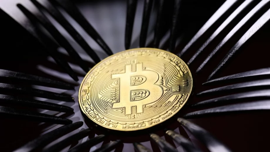 1000 души в света притежават 40% от всички биткойни