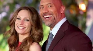 Скалата отново стана баща (снимка)