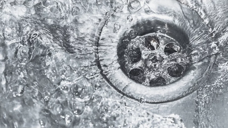 Прокуратурата иска поскъпването на водата да бъде отменено