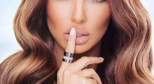 Николета Лозанова си отряза косата (снимки)