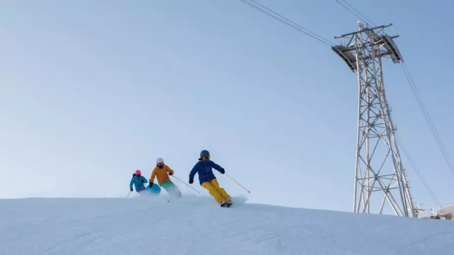 Covid патрули дебнат в зимните курорти