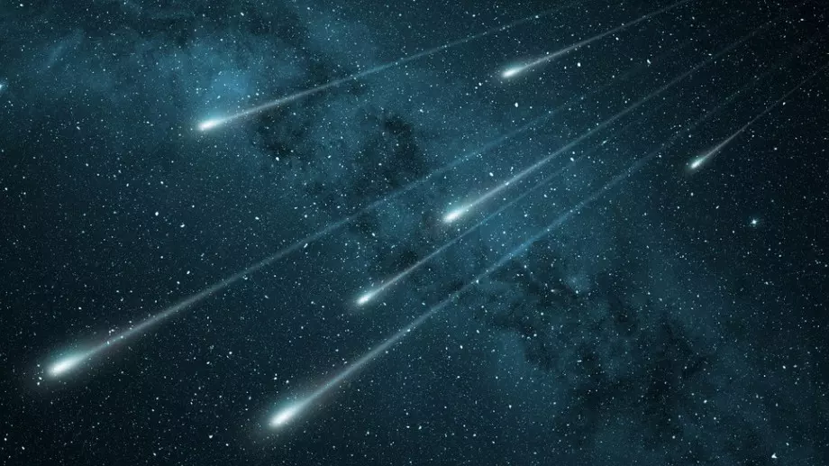 Наблюдаваме дъжд от падащи звезди през декември 2023