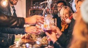 Как 12-те зодии празнуват Коледа