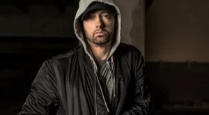 Еминем и Ед Шийрън пуснаха видео към дуета си