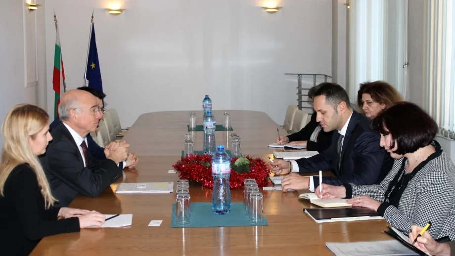 Гигант в химическата индустрия с интерес към инвестиции в България