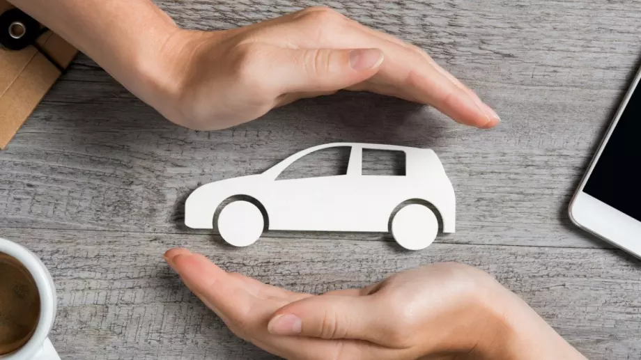 След като забърка кашата с "Еврохолд": Румъния мисли за таван на премиите по "Гражданска отговорност"