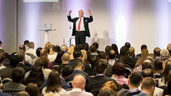 Бизнес лекторът Брайън Трейси завършва последното си турне със семинар в България