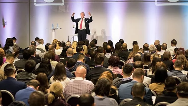 Бизнес лекторът Брайън Трейси завършва последното си турне със семинар в България