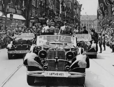 Продават на търг парадния Mercedes на Хитлер
