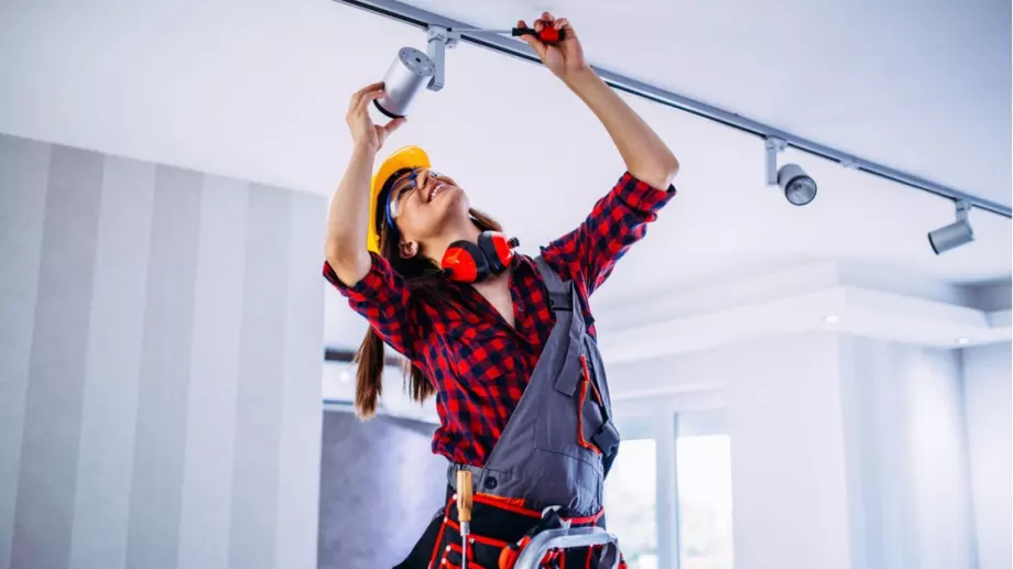 Данъчни облекчения, ако ремонтирате дома си с регистриран майстор