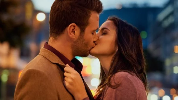 Една зодия ще се ВЛЮБИ в хороскопа за 4 януари