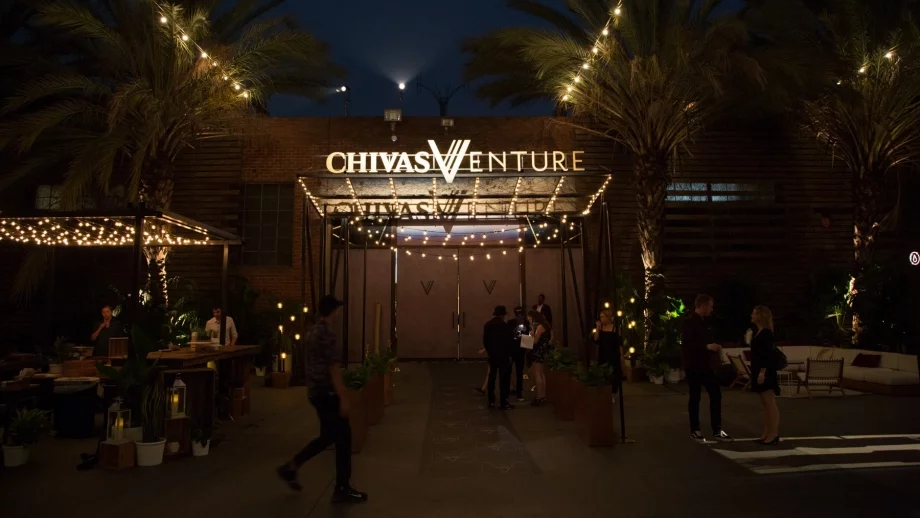 Четири български компании са местни финалисти в Chivas Venture 