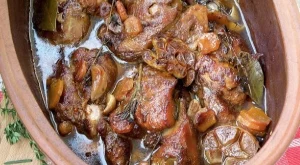 Шпикован свински джолан