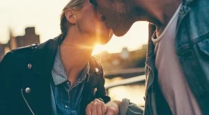 12 фрази, с които да му покажеш любовта си