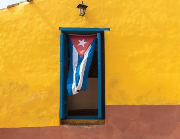 Кубинците одобриха новата си конституция