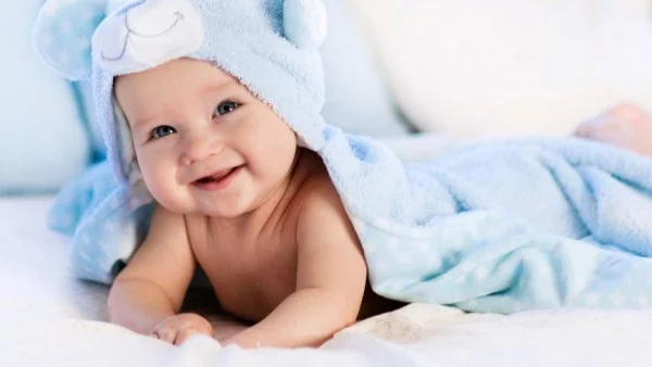 Да станем мъдри родители: бебето от 0 до 6 месеца