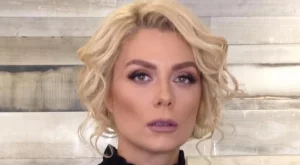 Венета Райкова: Развеждам се