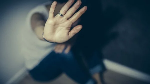 Държавата на повредените мъже и мъртвите жени