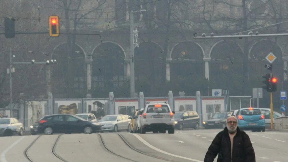 Налагат частична забрана за коли в центъра на София при замърсяване на въздуха