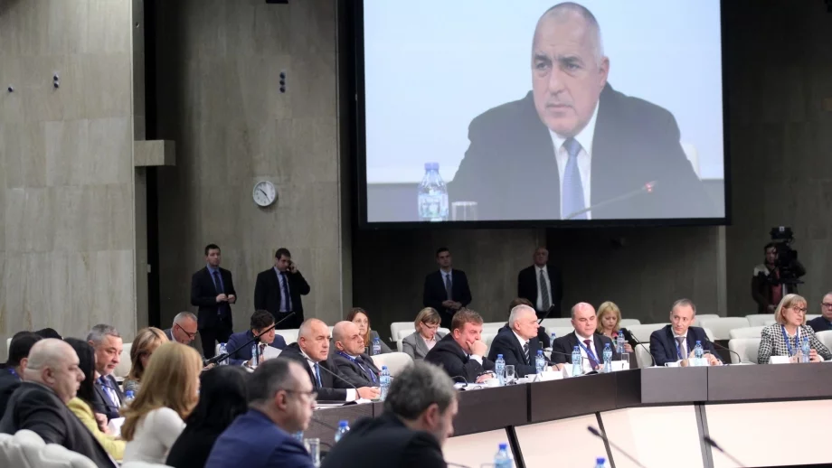 Борисов: Въвеждането на е-управление ще е оценка за министрите 