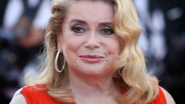 Катрин Деньов е получила инсулт