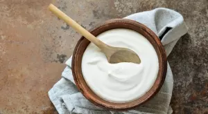 Как да разберете дали киселото мляко е истинско