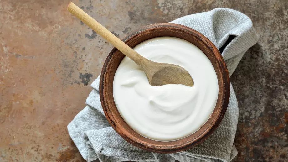 Ето как сами да си направите овче кисело мляко