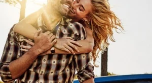 Тези 3 зодии са винаги щастливи в любовта