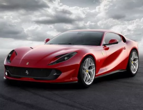 Ferrari прави електрически конкурент на Tesla Roadster