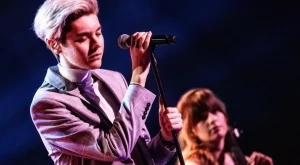 Кристиан Костов пусна дует с норвежец (видео)