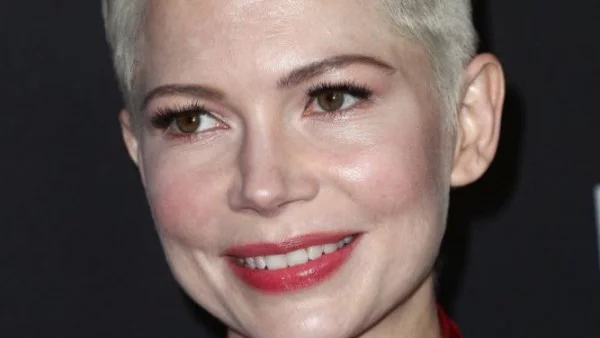 Мишел Уилямс се сгоди