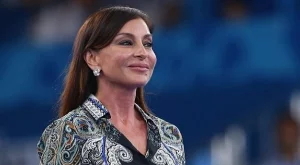 Първата дама на Азербайджан изумява със стила си 