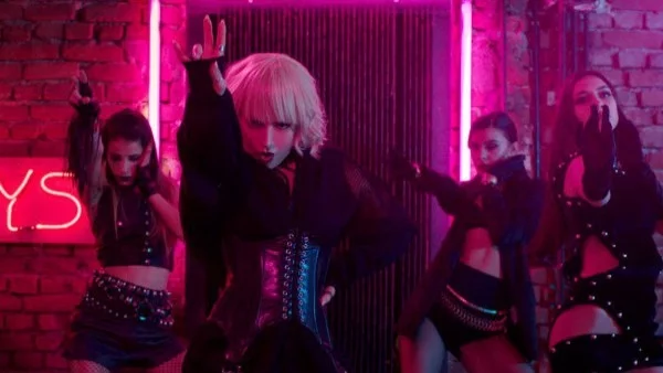 Поли Генова с обръщение към Г-н Президент (видео)