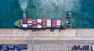 Делът на Русия в търговията на ЕС падна под 2%