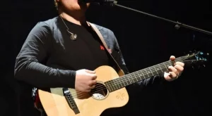 Eд Шийран се отказва от музиката, когато...