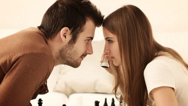 Защо никой не обича умните жени