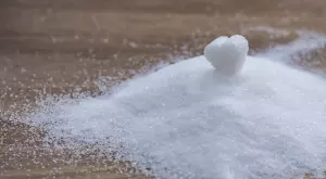 Цените на захарта достигнаха 13-годишен връх 