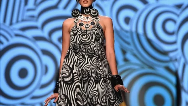 Жан-Пол Готие посвети ревю на Пиер Карден