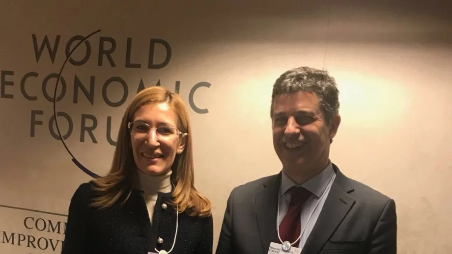 Ангелкова отчете 60% ръст на португалските туристи 