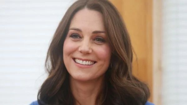 Кейт Мидълтън дари косата си
