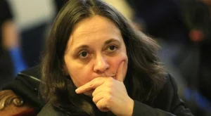 Начева: НЗОК не изнася верни данни, възложили сме проверка