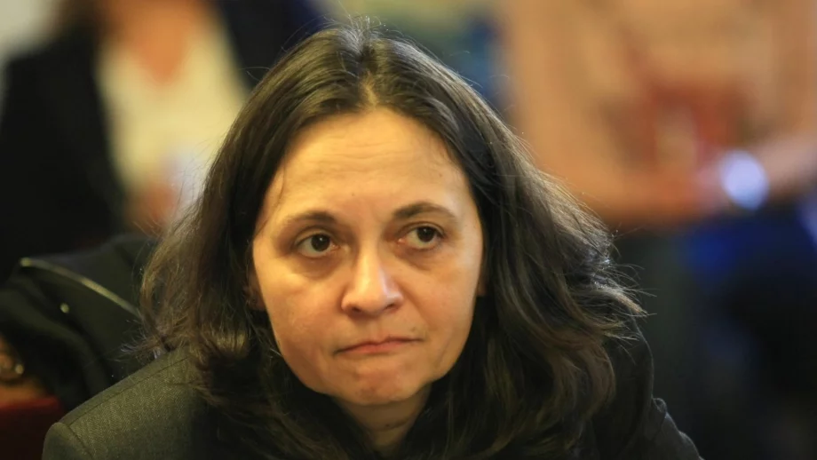 Медици замеряха с яйца зам.-министъра на здравеопазването