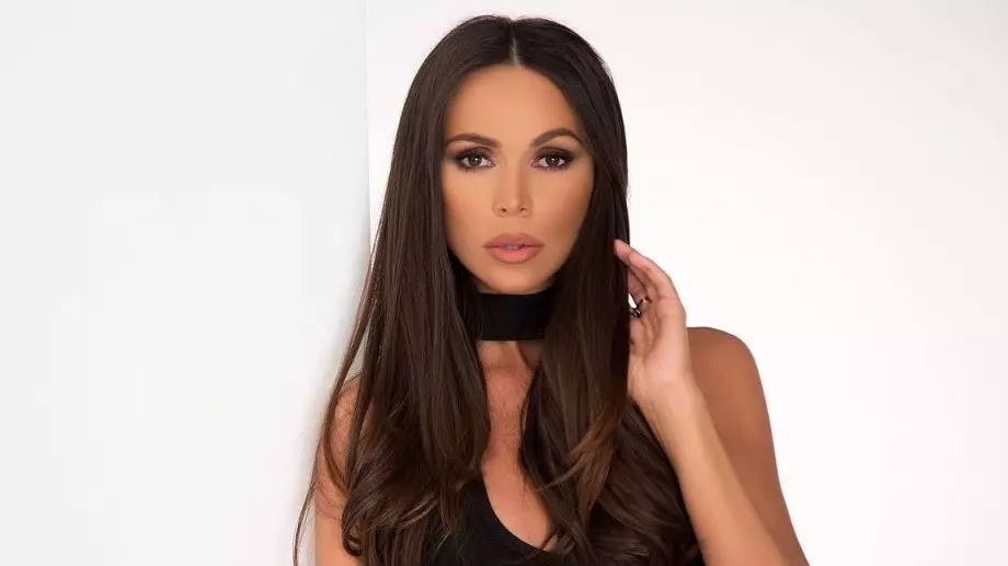 Алисия: Синът ми си сменя името, когато поръчва пица (ВИДЕО)