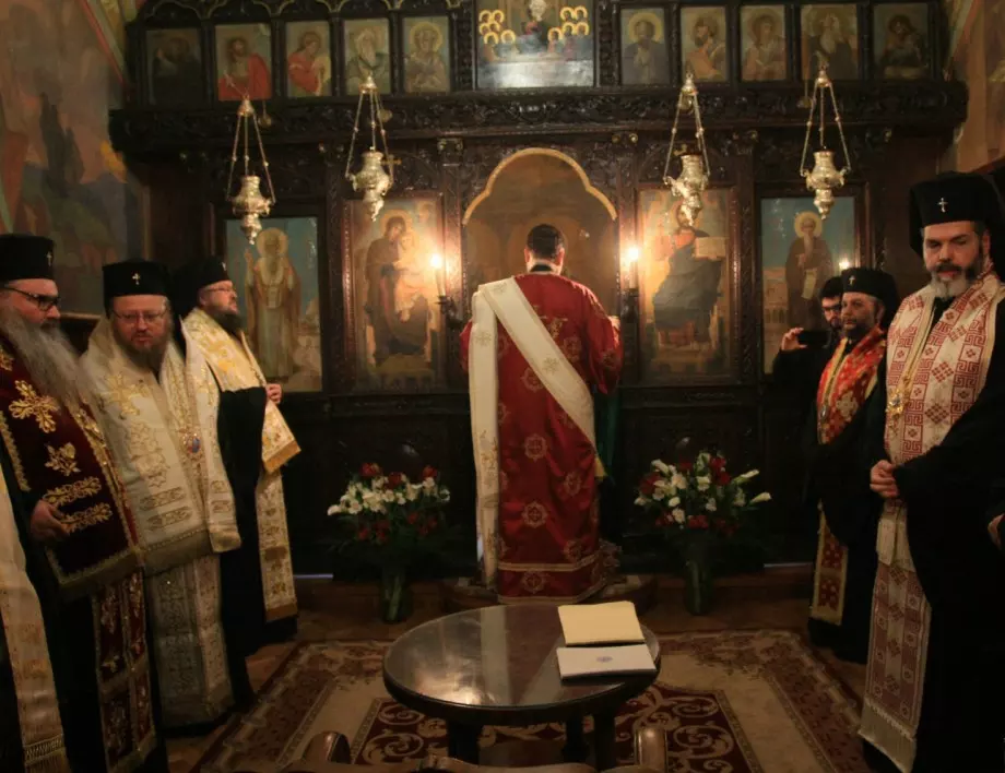 Тържествено честват годишнината от възстановяването на Българската патриаршия
