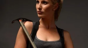 Единствената жена, прекосила сама Великата китайска стена, идва у нас